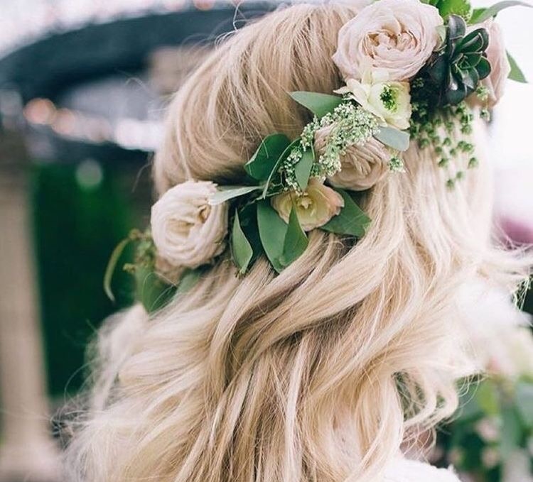 Венки на голову свадебные из цветов