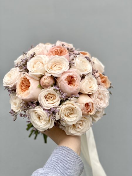 Букет невесты с пионовидными розами art. 05-11