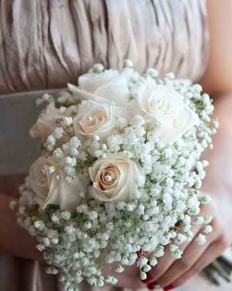Букет невесты из кремовых роз  art.05-22