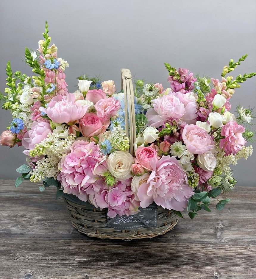 Корзина с цветами картинки букет альстромерия с хризантемой