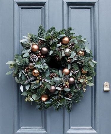 Как сделать красивый рождественский венок для входной двери | Телеканал Санкт-Петербург
