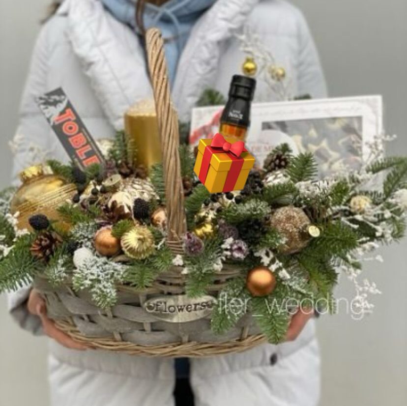 Новогодняя корзина art. 30-22