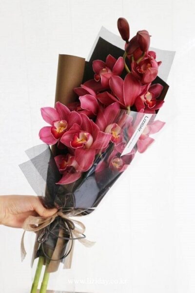 Букет из орхидей art. 13-110