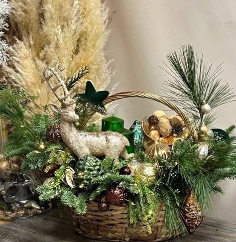 Новогодняя композиция на стол 30-324